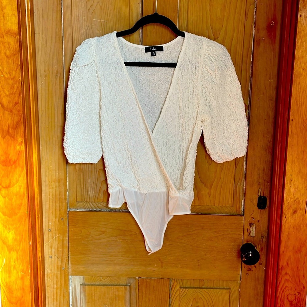 Lulus Crushworthy white crinkled puff bodysuit
